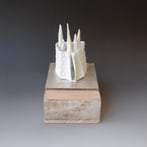 Márta Nagy; Evergreen Winter, 2009, porcelain, stoneware, silver leaf, 21x19x14,5cm,TerraDelft 3