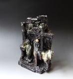 Echo-from-Tang-2010-h.37x24x13cm-porcelain-gold-luster-woodfired-TerraDelft-2