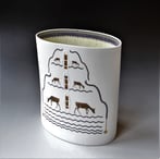 CV22-CW Ovale Cilinder Wildlife, porselein-transfers, h.20,5x18,5x11,5cm, TerraDelft4