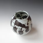 KB24-18 Stormy leaves, Porcelain-Ru-Basalt, 24.5xØ20.5cm, TerraDelft2