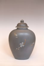 T28Cb-Lidded-pot-with-eagle-2016-28x18x11cm-handpainted-porcelain-goldluster-and-celadon-glaze