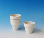 Beaker-Younker-set-of-4-porcelain-h.7xd.75cm.-4