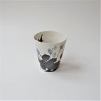 KB2102 In the Garden, vase M, porselein, h.15x14x12cm, TerraDelft4