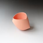 AvH-189 Pink object, stoneware and engobe, 3 cuts, 13x20x15Hcm, TerraDelft12
