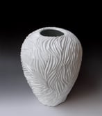 17-PuBu-vase-43x32cm-LongChuan-clay-white-glaze-casted (2)