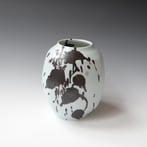 KB24-13 Sloe in the rain, Porcelain-Ru-Basalt, 18.5x16x16cm, TerraDelft3