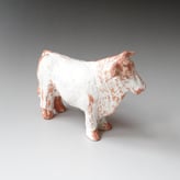 SP224 Charlois koe, 12x16,5x6cm, handgevormd, TerraDelft3