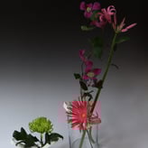 Vaasobject-liggend-twee-maal-gedraaid-porselein-TerraDelft