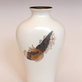 T25C-Vase-with-golden-fish-2016-24x14x8cm-handpainted-porcelain-goldluster-and-celadonglaze