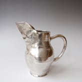 1703-kan-2017-zilver-op-porselein-24x24xd.12cm-Jelinek-1