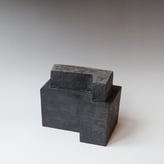 MC37-2015-Impromptu-43-h.20x24x135cm-stoneware-polished-cobaltoxide-TerraDelft-1