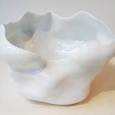 kom-Blob-wit-Jingdezhen-porselein-achter