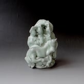 JL13-09 Emperors horse (with people), celadon, h.17cm, TerraDelft1