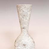 A17-4C-New-Guan-Ware-Vase-2016-h.25x10x6cm-handpainted-porcelain-goldluster-and-celadonglaze-front