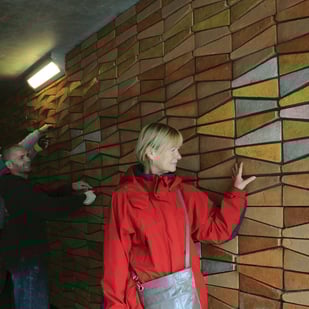 2013-10 Disclosure ceramic art in renovated Hamtunnel
