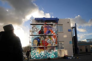 Mural by Wenna in Delft