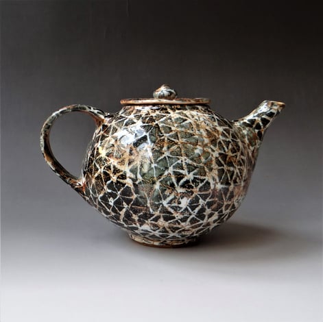PhD2118 Théière étoiles noire, h.15x26x17cm, stoneware, TerraDelft 3