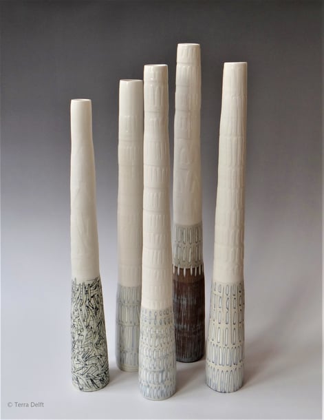 PB21SP quintet2 Bittl Bottle 2021, stonewareand porcelain, TerraDelft