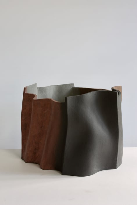 KE2304 Out of the wind 29cm high, 2019, 3600 euro