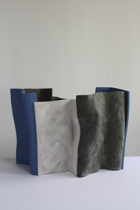 KE2302 Intimate country 34cm high, 2014, 3600 euro