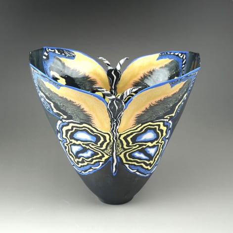 2420 Jungle queen, h.17x18x13cm, porselein