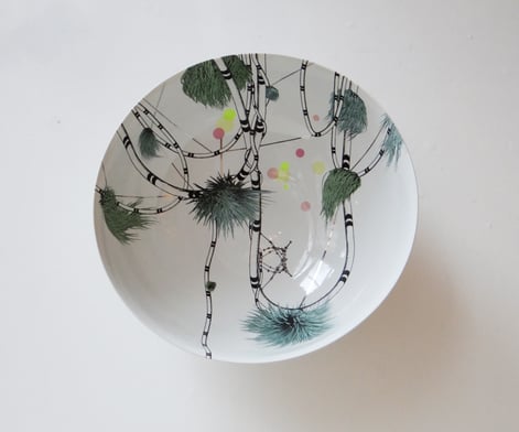 CV1802-LightGreen-II-h.18xd.48cmeggshell-porcelain-transfers-glowing-pigment-TerraDelft-1