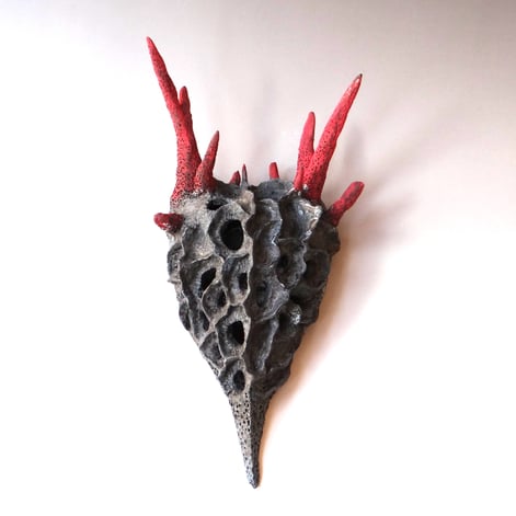 HT2404 Wall object red anthlers, h.25,5x14x10cm, TerraDelft2