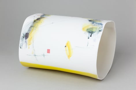 Traces of Home V, 2021, porcelain, handpainted, h.17x27x20,5cm
