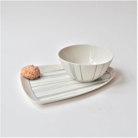 MS21-1 Parabel set B, porcelain, inlayed, Plate h.1,5x24x17,5cm, Cup h.6xd.14cm, TerraDelft 1