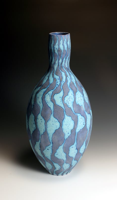 PB20-10-Large-dark-blue-vessel-h.40xd.175cm-TerraDelft