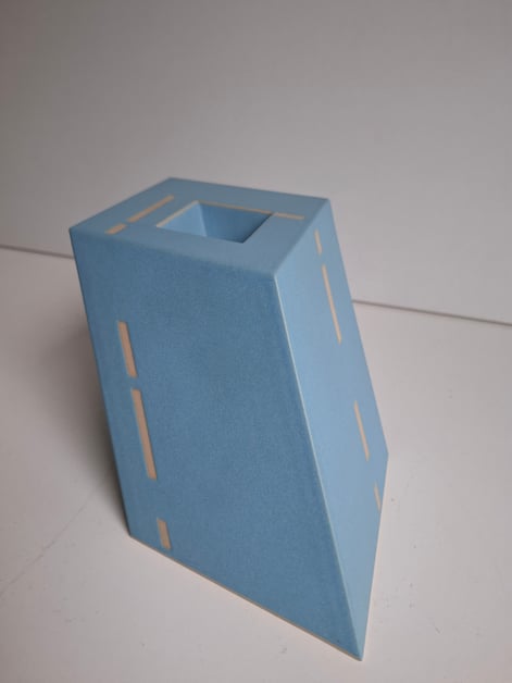 235 B Balance 1991,15x14xh11 Cm.,  1