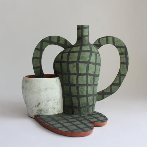 20 Green still life with black grid